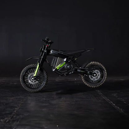 2025 Rawr Mantis Mini R17