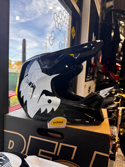 Fox V1 Helmet